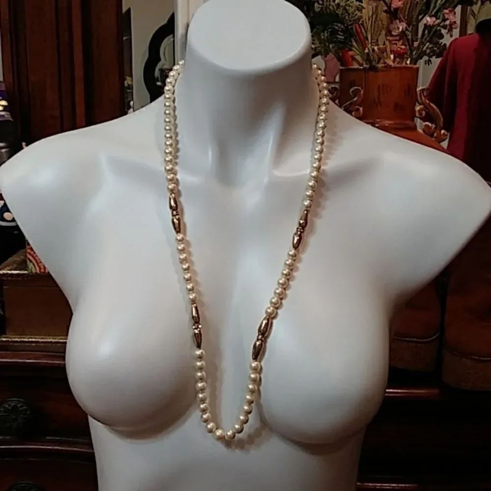 Neckles